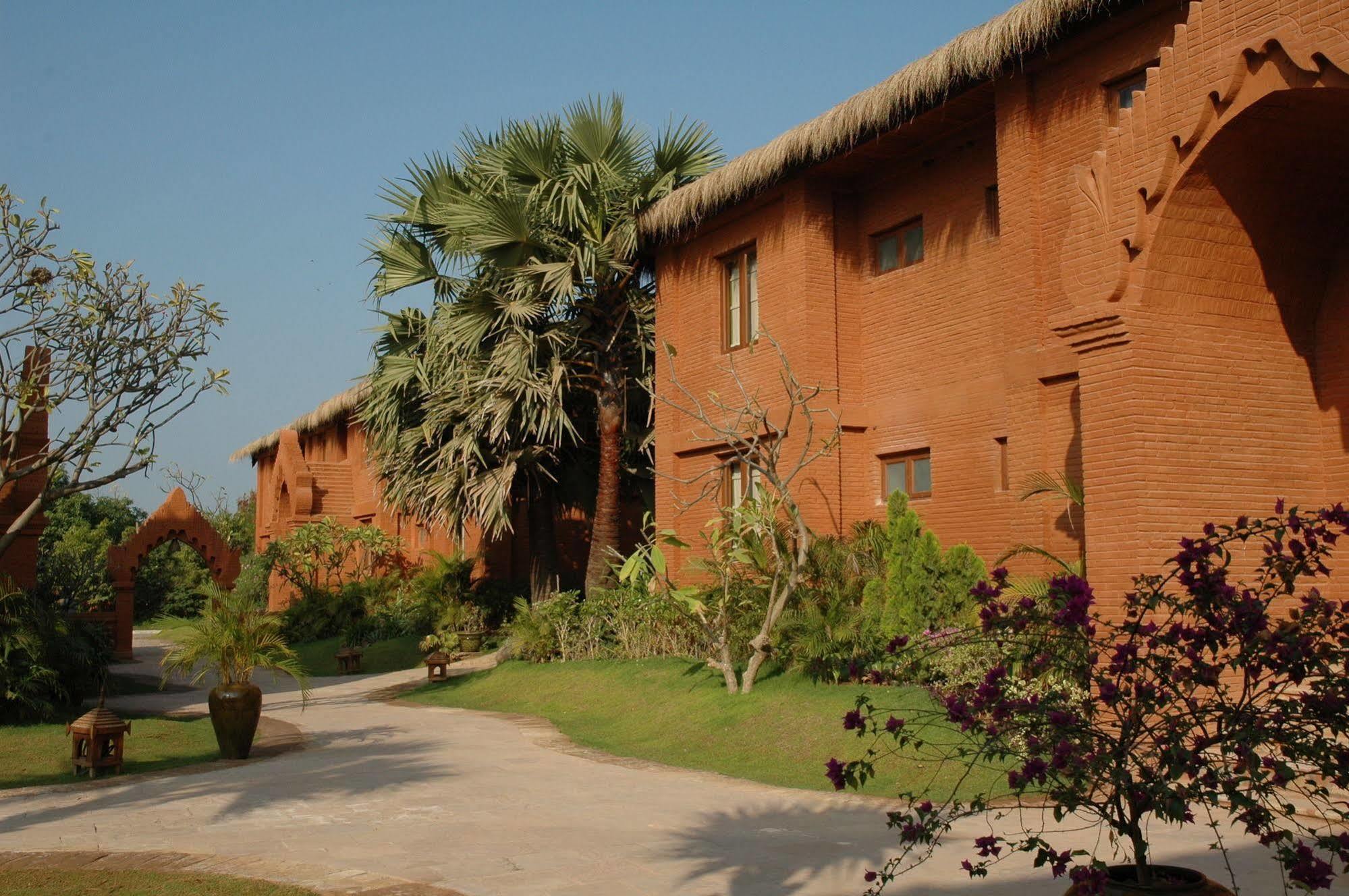 Myanmar Treasure Resorts Bagan Eksteriør bilde